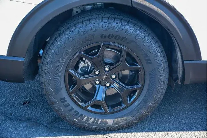 $30991 : Ford Explorer 2022 AWD Timbe image 8
