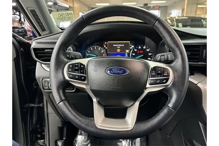 $31000 : Ford Explorer 2023 AWD XLT 4 image 6