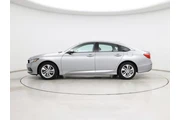 $22998 : Honda Accord 2019 LX 4dr Sed thumbnail