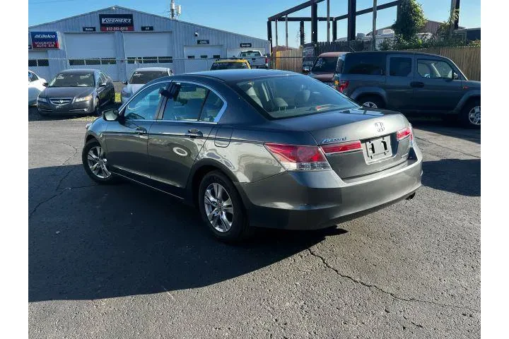 $7900 : Honda Accord 2012 SE 4dr Sed image 2