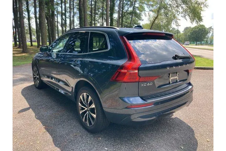 $25744 : Volvo XC60 2023 AWD B5 Core image 5