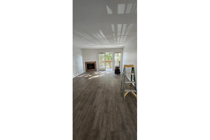 Pintamos casa fuera y adentro image 3