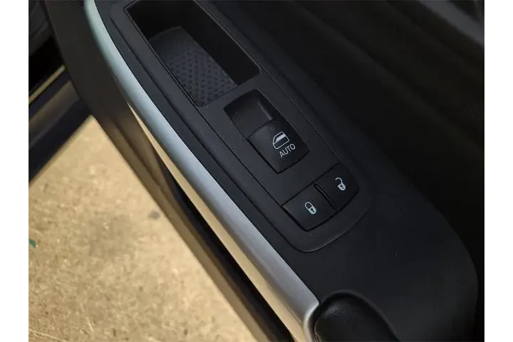 $22822 : Jeep Cherokee 2022 4x4 X 4dr image 9