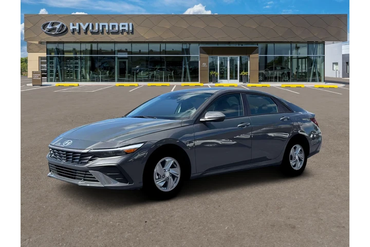 $22995 : Hyundai ELANTRA 2026 SE 4dr image 2