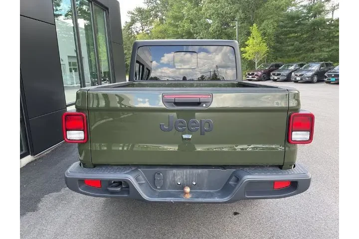 $27700 : Jeep Gladiator 2022 4x4 Spor image 7