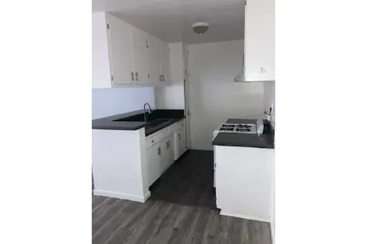 RENTO APT. y ESTUDIO📍Newhall image 7