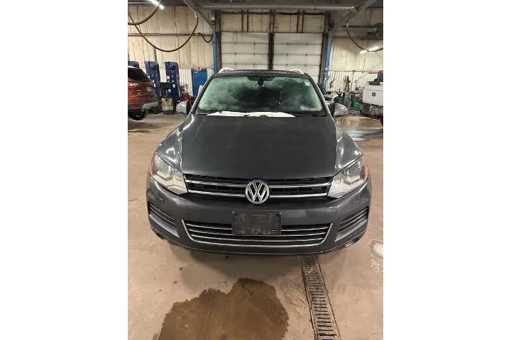 $6996 : Volkswagen Touareg 2012 AWD image 7