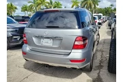 $7490 : Mercedes-Benz M-Class 2011 M thumbnail