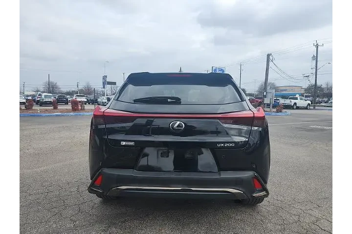 $27997 : Lexus UX 200 2019 F SPORT 4d image 4