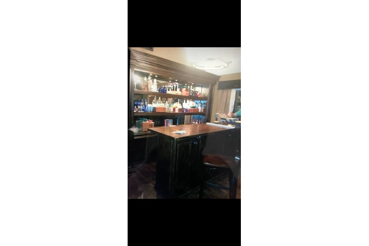 Instalador de pisos de madera. image 8