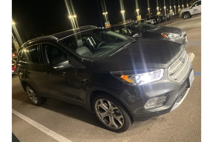 $17131 : Ford Escape 2019 Titanium 4d image 6