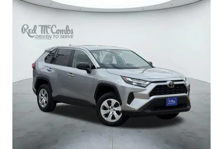 $27836 : Toyota RAV4 2025 AWD LE 4dr image 1