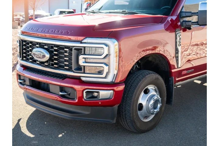 $95988 : 2024 Super Duty F-350 DRW Lim image 10