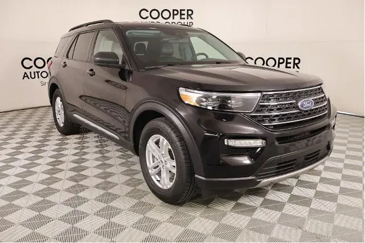 $26186 : Ford Explorer 2023 XLT 4dr S image 1