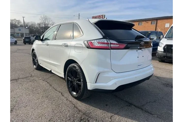$31999 : Ford Edge 2024 AWD ST-Line 4 image 5