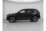$24998 : Volvo XC40 2020 AWD T5 Momen thumbnail