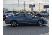 $18995 : Chevrolet Malibu 2024 LT 4dr thumbnail