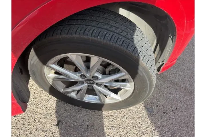 $25991 : Audi Q3 2024 AWD quattro S l image 2