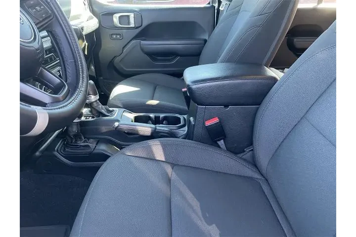 $34999 : Jeep Wrangler 2023 4x4 Sport image 7