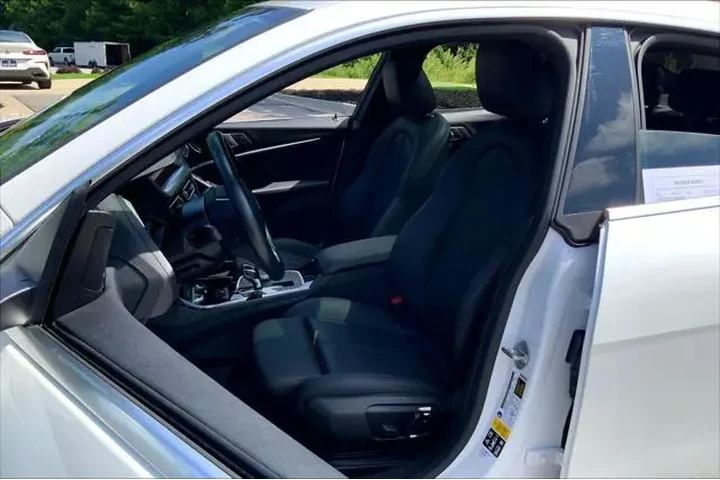 $26955 : BMW 2 Series 2024 AWD 228i x image 7