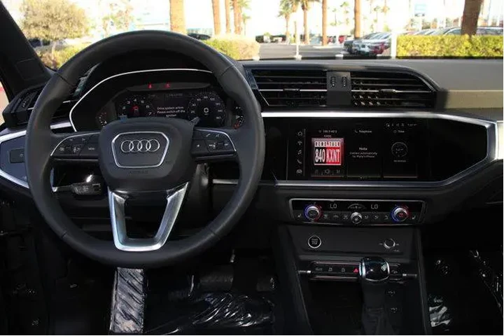 $36148 : Audi Q3 2025 AWD quattro S l image 5