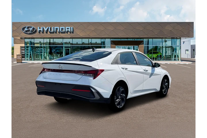 $23990 : Hyundai ELANTRA 2026 SEL Spo image 7