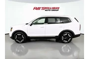 $32988 : Kia Telluride 2023 AWD EX 4d thumbnail