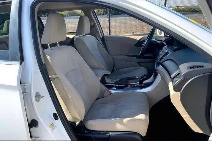 $12985 : Honda Accord 2015 EX 4dr Sed image 7