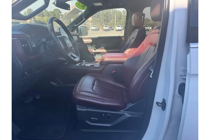 $39291 : Ford Expedition 2024 4x2 Lim image 10