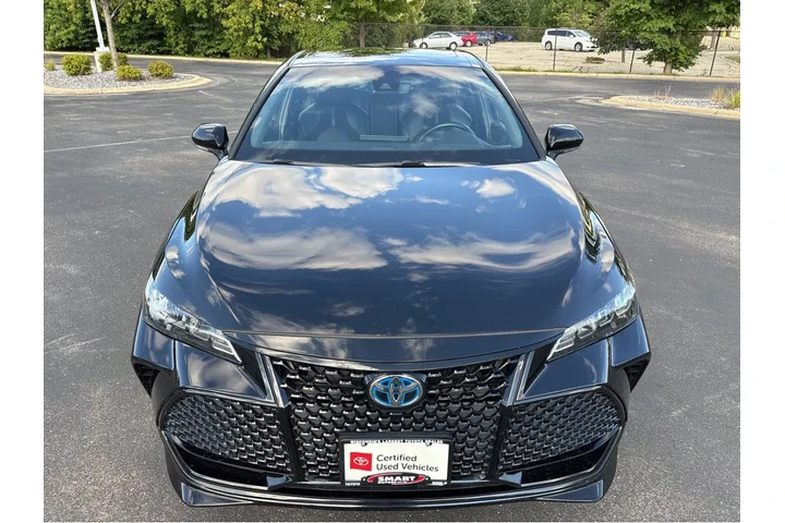 $30000 : Gold Certified2021 Avalon Hyb image 8