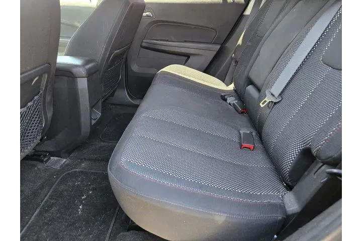 $13991 : Chevrolet Equinox 2017 LT 4d image 4