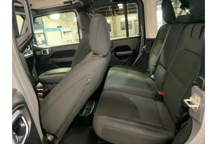 $33489 : Jeep Wrangler 2023 4x4 Rubic image 5