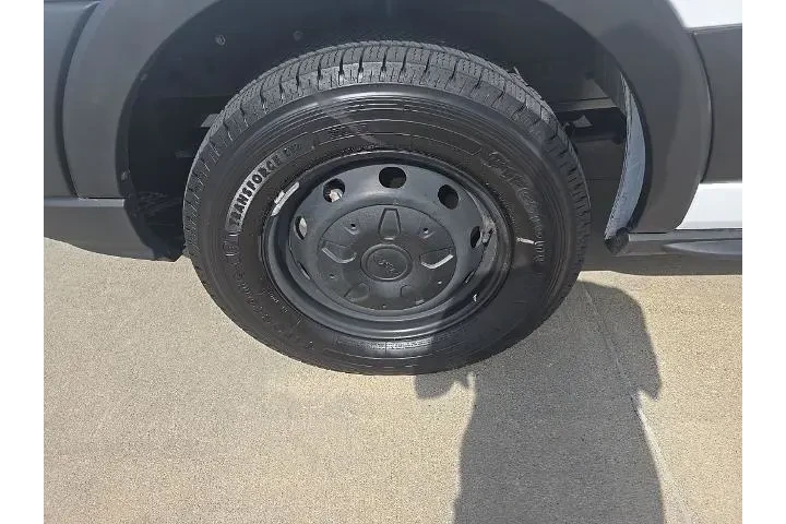 $34637 : Ford Transit 2023 250 3dr SW image 2