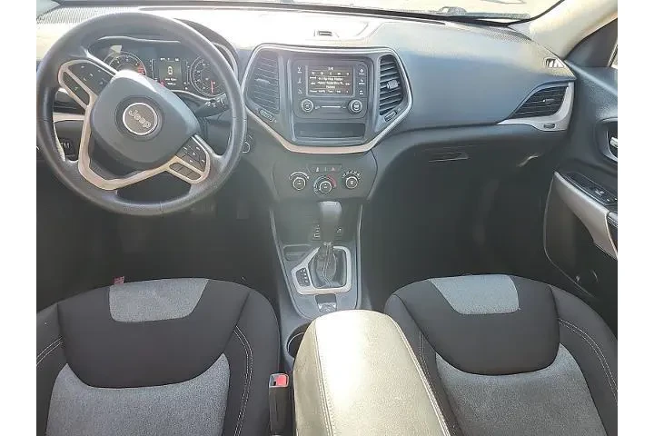 $13496 : Jeep Cherokee 2017 Sport 4dr image 5