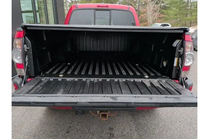 $22995 : Toyota Tacoma 2015 4x4 V6 4d image 9