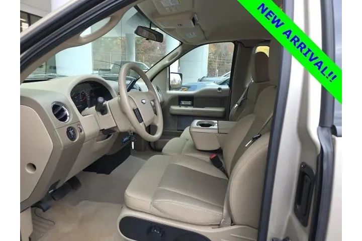 $11039 : Ford F-150 2008 4x2 XLT 2dr image 4