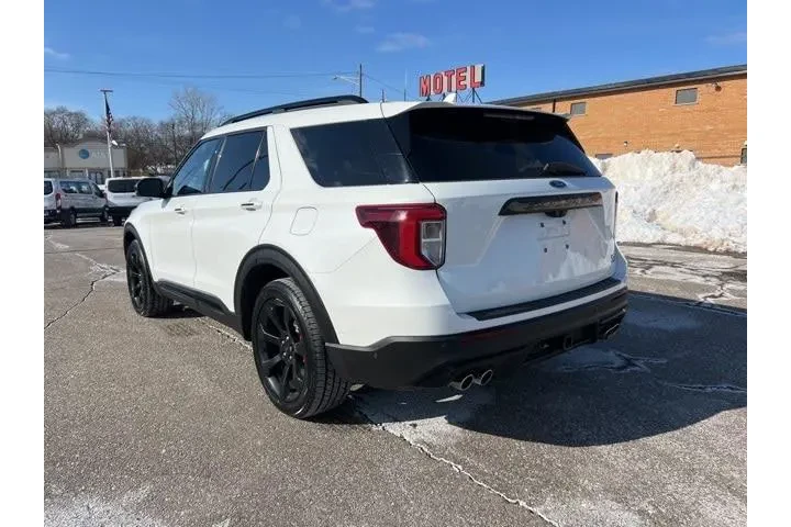 $25984 : Ford Explorer 2020 AWD ST 4d image 6