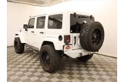 $14595 : Jeep Wrangler Unlimited 2014 thumbnail