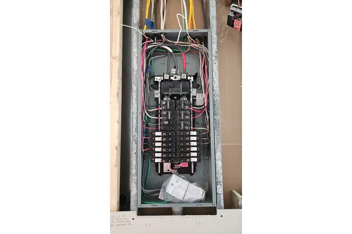 Electricista image 1