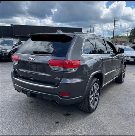 $16998 : 2017 Grand Cherokee image 9