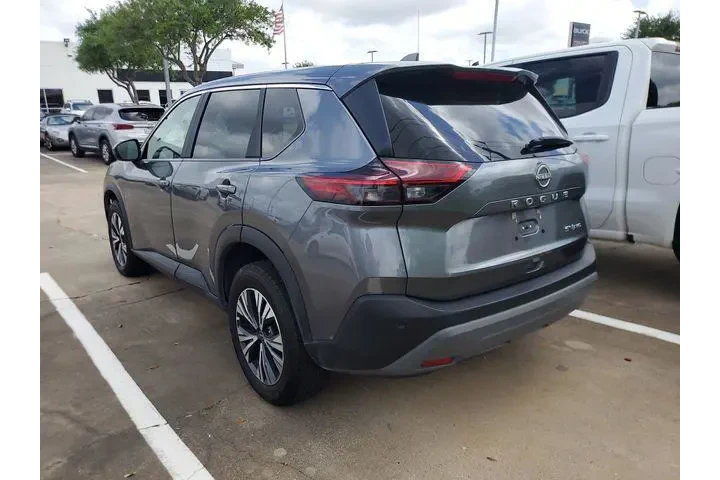 $21988 : Nissan Rogue 2023 AWD SV 4dr image 7