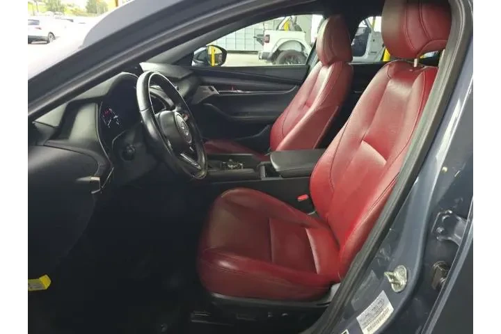 $23400 : Mazda Mazda3 Hatchback 2023 image 6