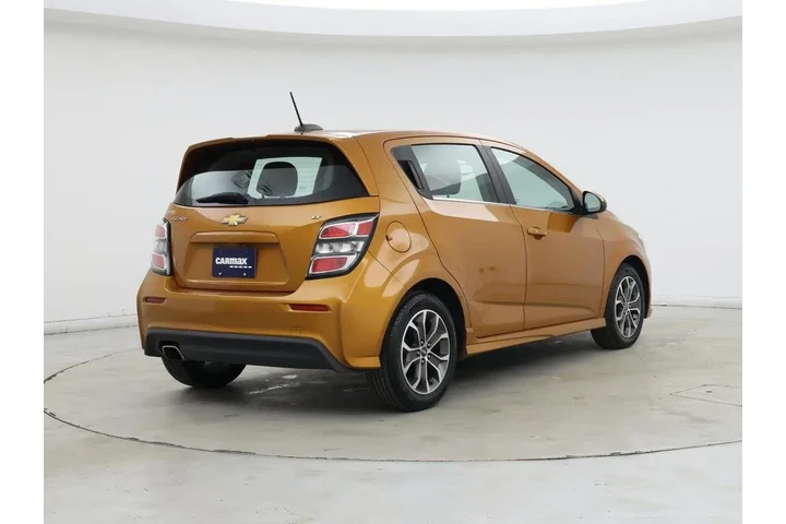 $14599 : Chevrolet Sonic 2017 LT Auto image 8