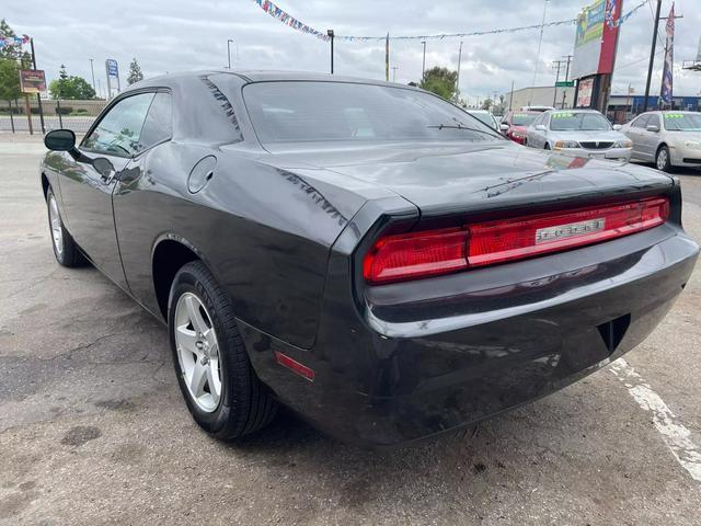 $11500 : 2010 DODGE CHALLENGER2010 DOD image 9