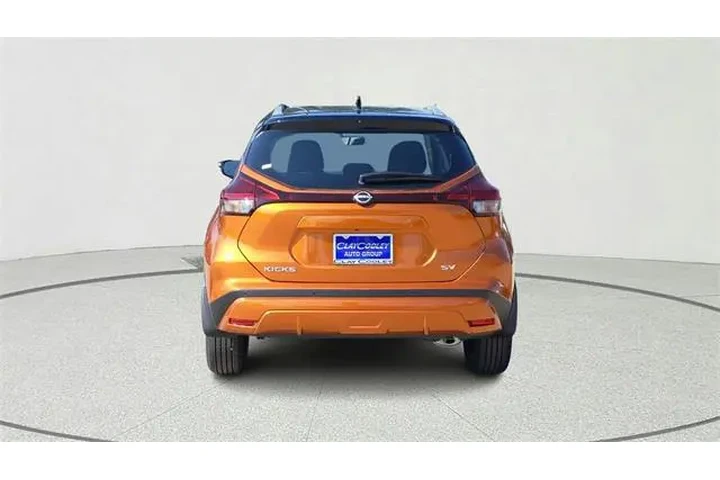$18630 : Nissan Kicks 2024 SV 4dr Cro image 6