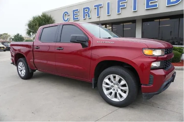 $32725 : Chevrolet Silverado 1500 Lim image 1