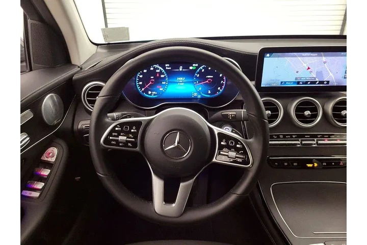 $28998 : Mercedes-Benz GLC 2020 AWD G image 10