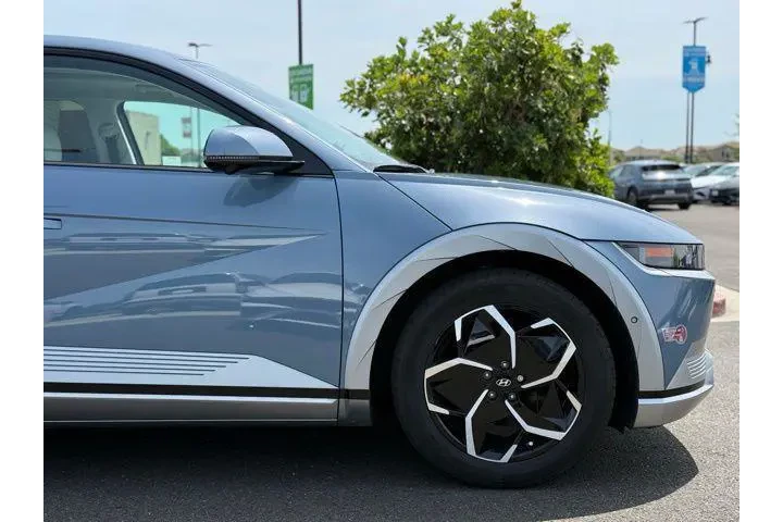 $31888 : Hyundai IONIQ 5 2024 Limited image 10