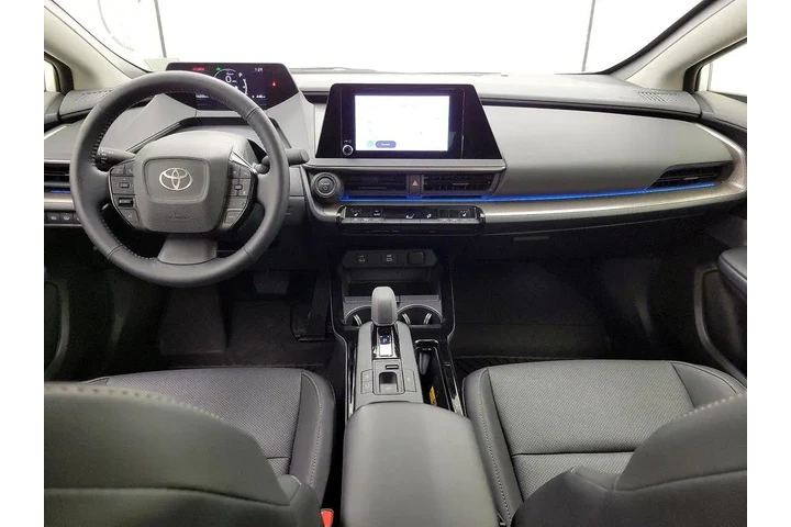 $30998 : Toyota Prius 2024 XLE 4dr Ha image 9