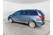$6961 : Toyota Sienna 2006 AWD LE 7- thumbnail